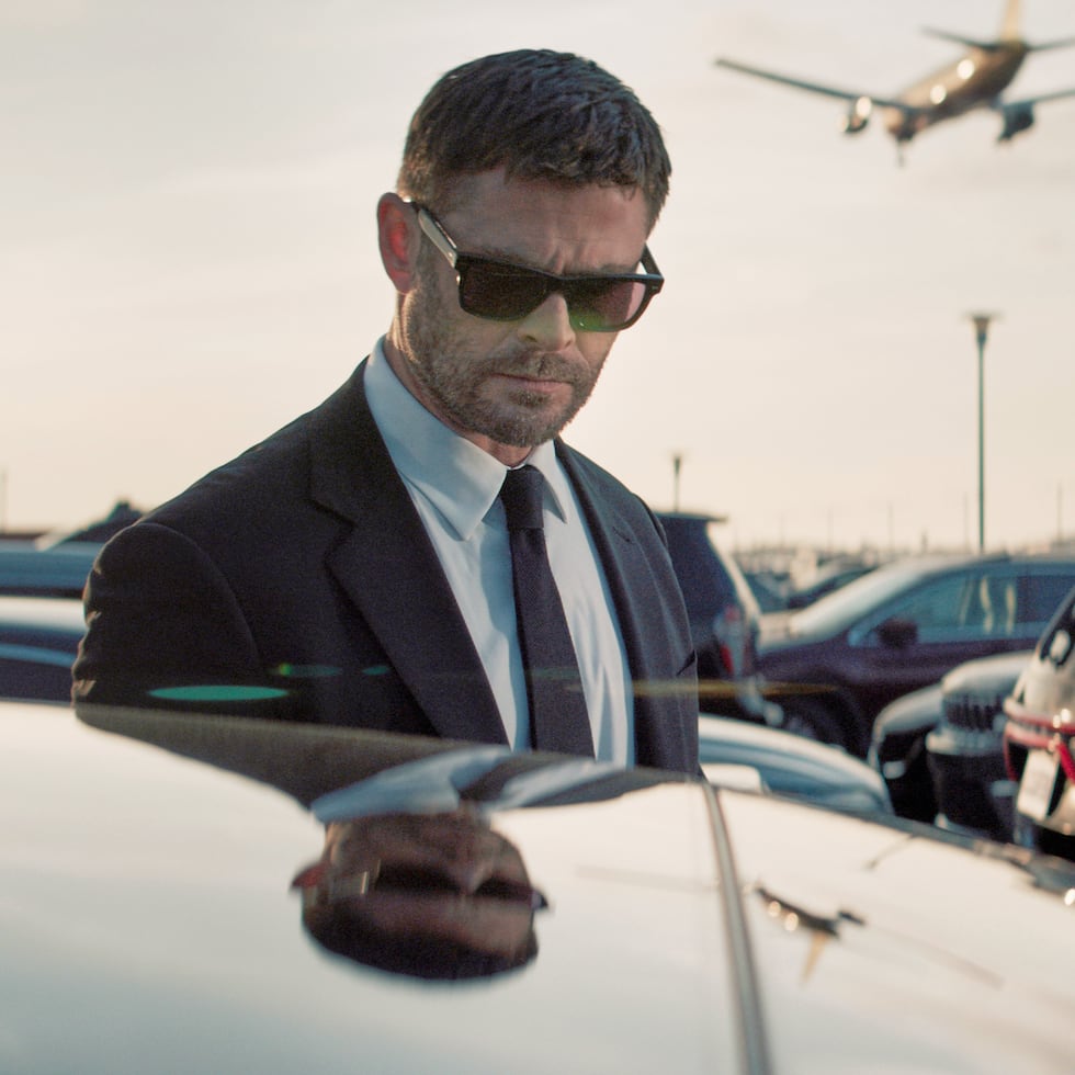 Chris Hemsworth en una escena de "Crime 101." (Amazon MGM Studios via AP)