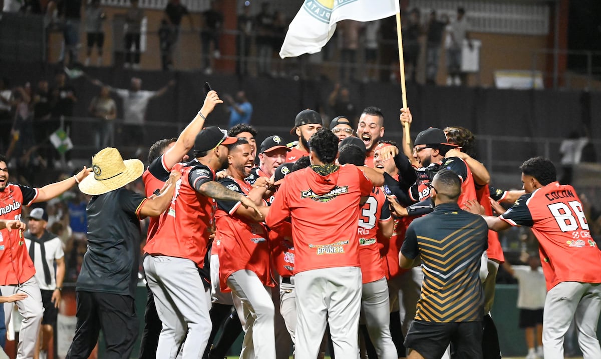 Pescadores del Plata de Comerío campeones de la Doble A tras barrer a Yabucoa