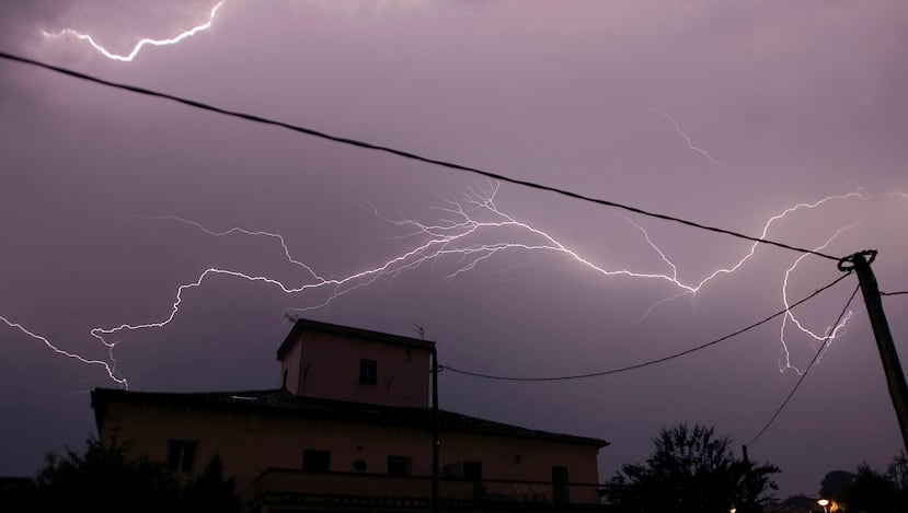 Es la segunda muerte provocada por tormentas eléctricas en el oriente venezolano en menos de dos meses. (EFE)