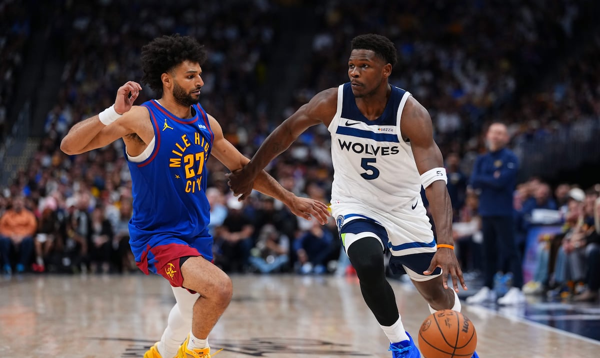 Minnesota remonta tras estar 19 puntos abajo y empata la serie ante Denver
