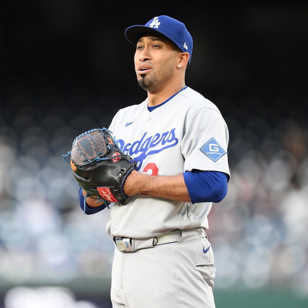 En sus primeras cuatro oportunidades de rescate, Edwin Díaz lució imponente con los Dodgers, antes de enfrentar problemas con la merma en la velocidad de su recta.