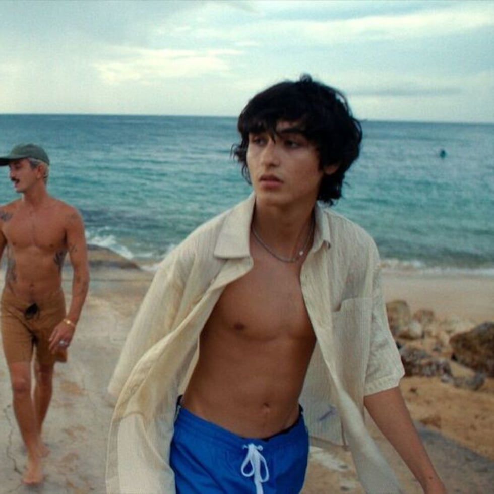 Kiki Montilla, Paolo Schoene y Marcel Ruiz en “Summer of Three”
