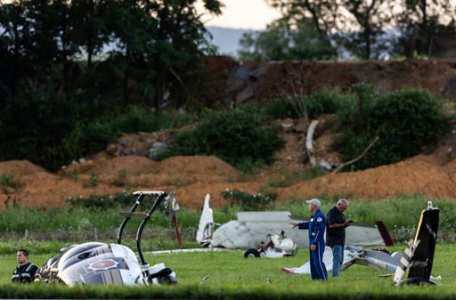 Imagen de la cobertura de: Muere piloto tras choque entre avioneta y helicóptero de la Policía en Pensilvania