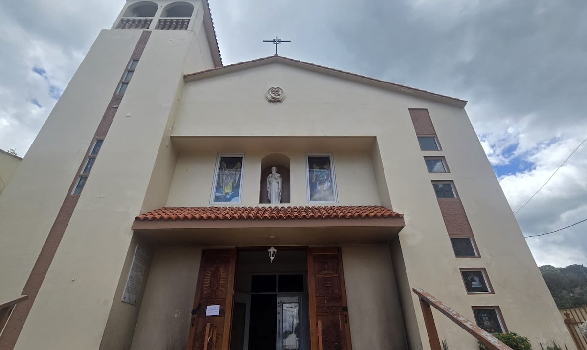 Causa para arresto contra hombre que presuntamente incendió dos iglesias en Adjuntas