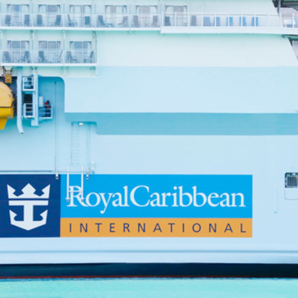 Aguilar y Virgil estaban en un viaje de ida y vuelta desde Los Ángeles a Ensenada, México, junto con otros familiares, incluido el hijo de la pareja, cuando ocurrió el fallecimiento de Virgil en diciembre de 2024, según la demanda.