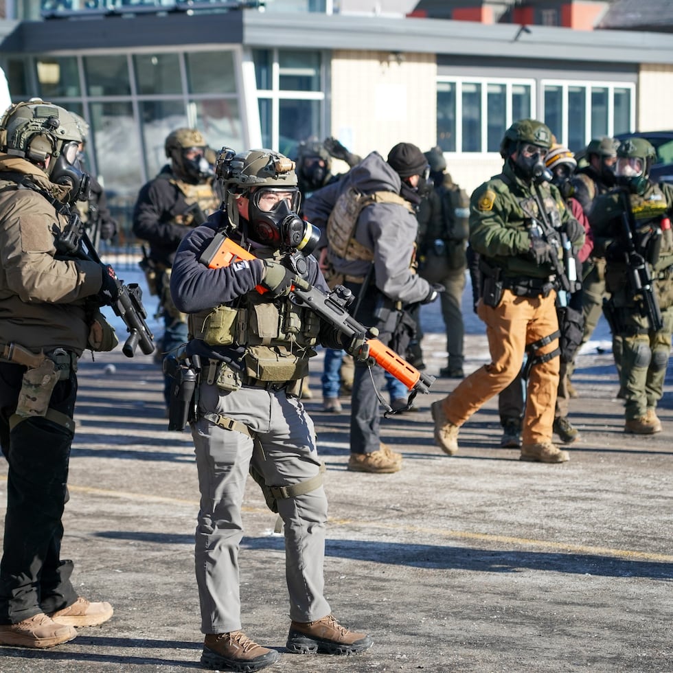A principios de año, los patrullajes itinerantes de agentes de inmigración causaron caos en Minneapolis, donde dieron muerte a dos ciudadanos estadounidenses y hubo continuas protestas.