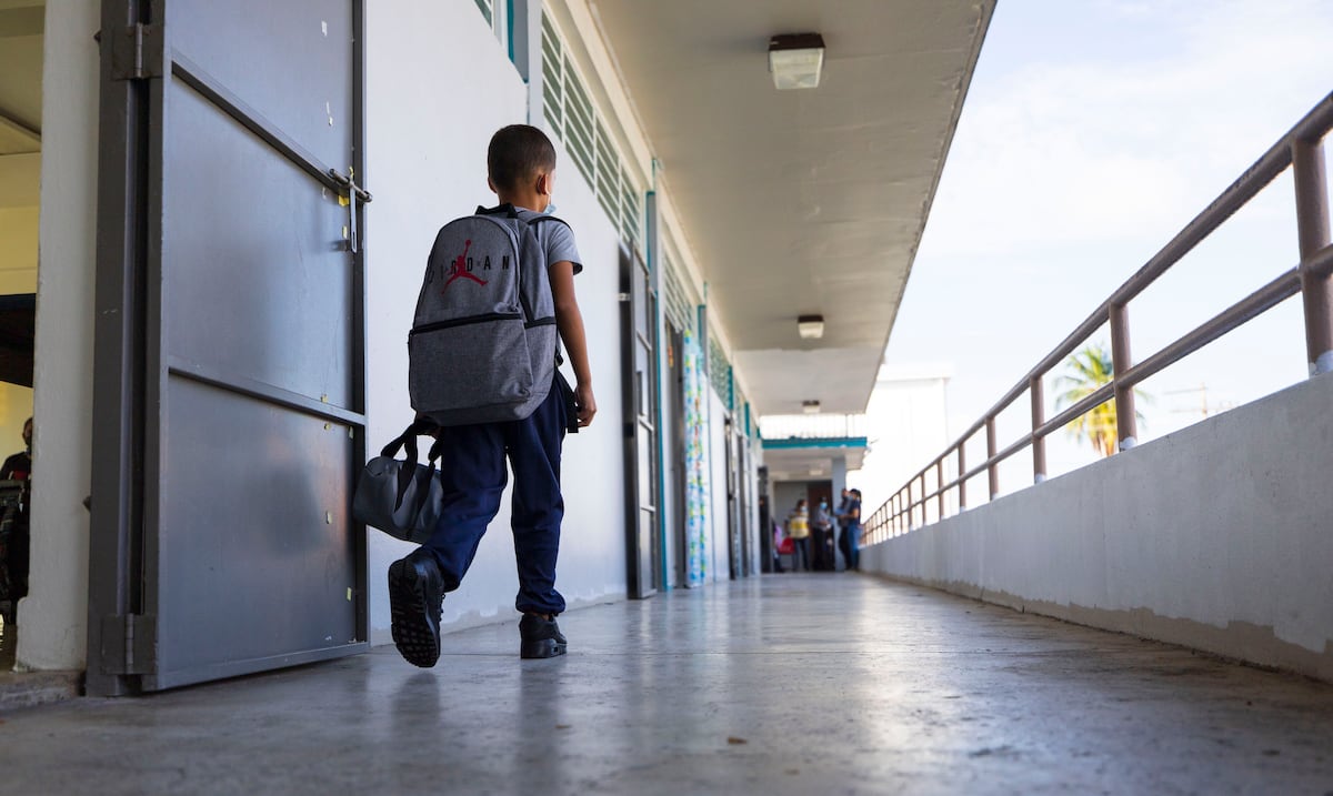 Educación busca soluciones ante déficit presupuestario a días del inicio de clases