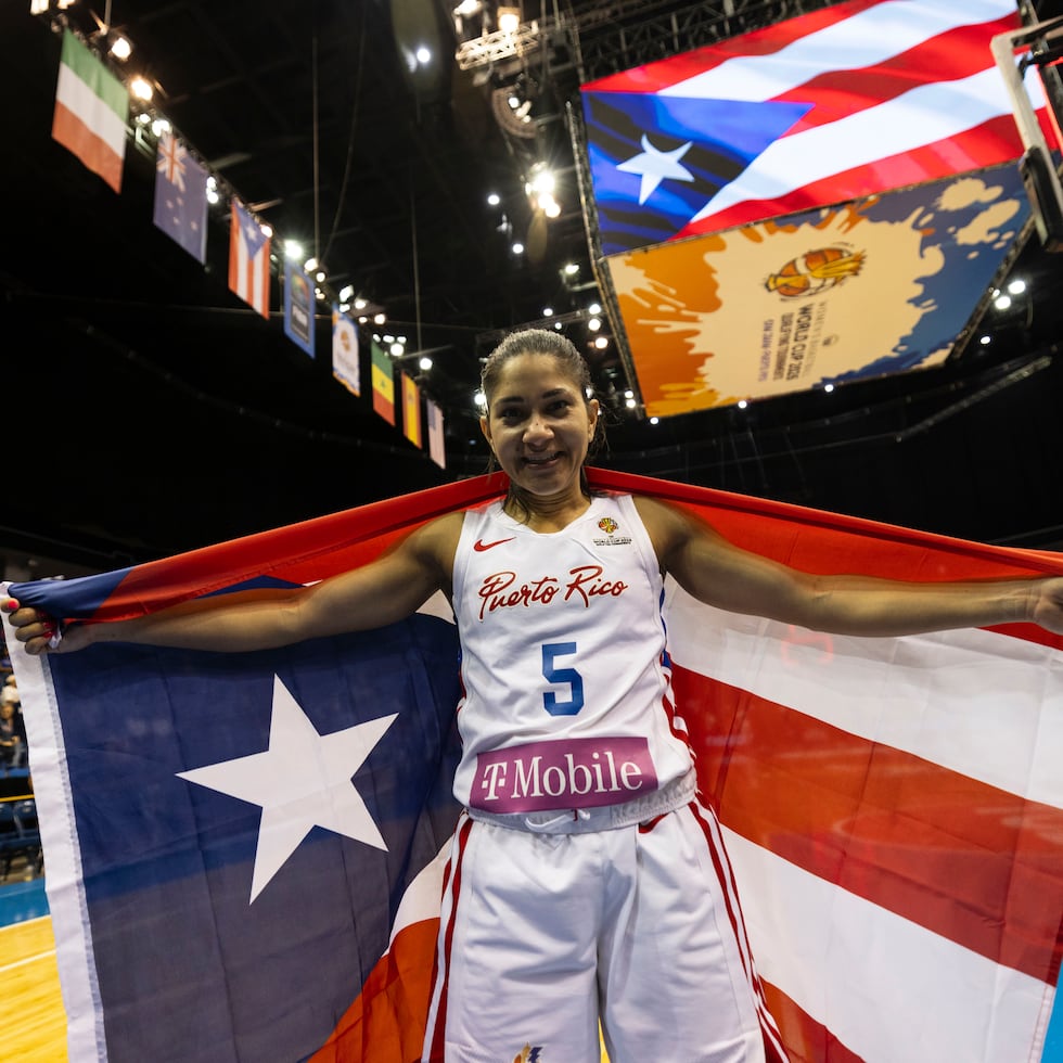 Pamela Rosado celebra con la monoestrellada.