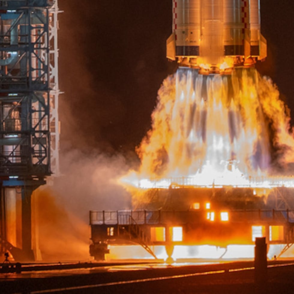 La misión tripulada Shenzhou-23 despegó del Centro de Lanzamiento de Satélites de Jiuquan, ubicada al noroeste de China.