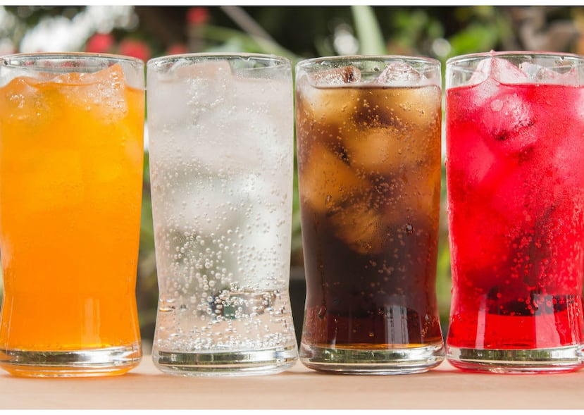 Refrescos: Recientes estudios han confirmado que la ingesta de este tipo de líquidos, así como los dulces, provoca depresión y, si éstas son dietéticas y de sabores las probabilidades aumentan. (Shutterstock)