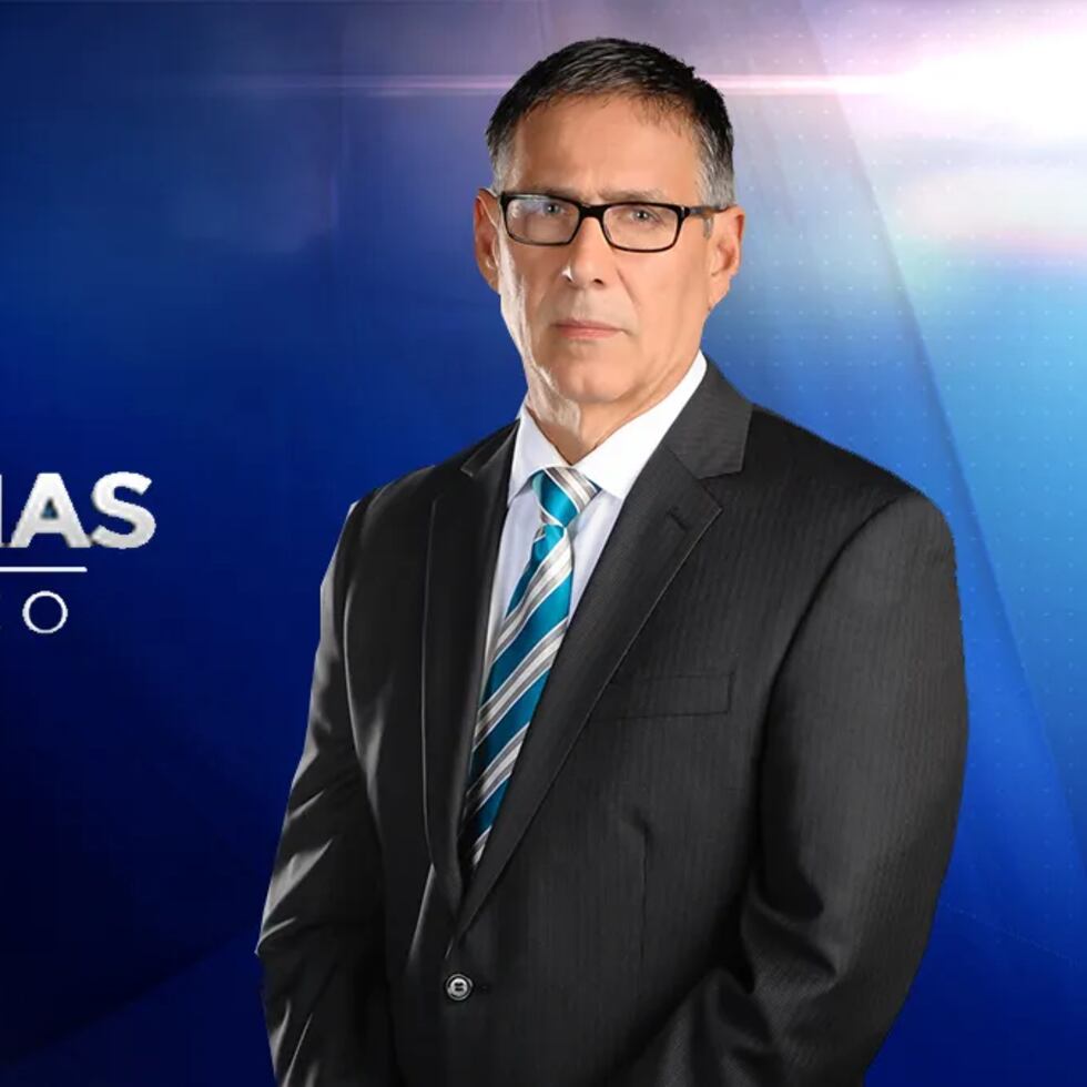 José Esteves es egresado de la Universidad de Puerto Rico en Río Piedras.