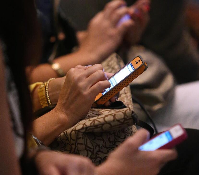 Las empresas de telecomunicaciones, los gimnasios y hasta las utilidades públicas deberán revisar sus contratos de adhesión. (GFR Media)