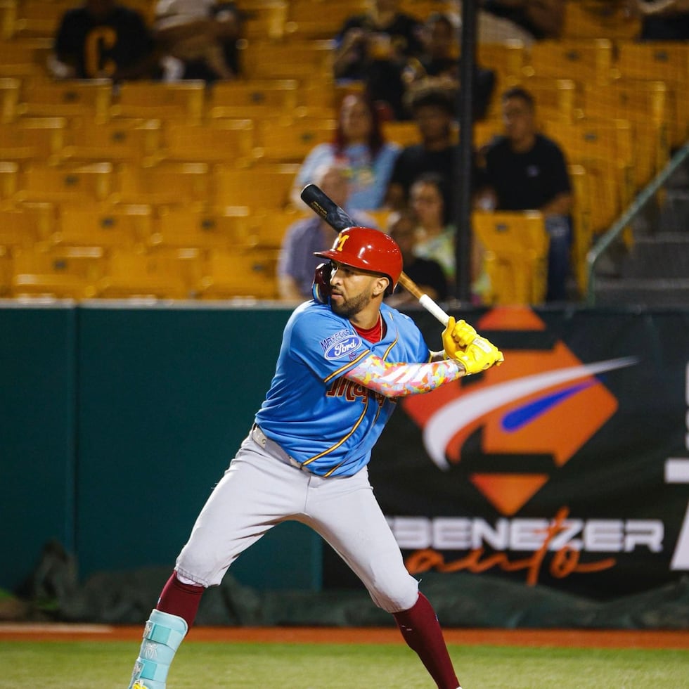 Eddie Rosario is batting .200 in his first 20 innings of the season with the Indios.