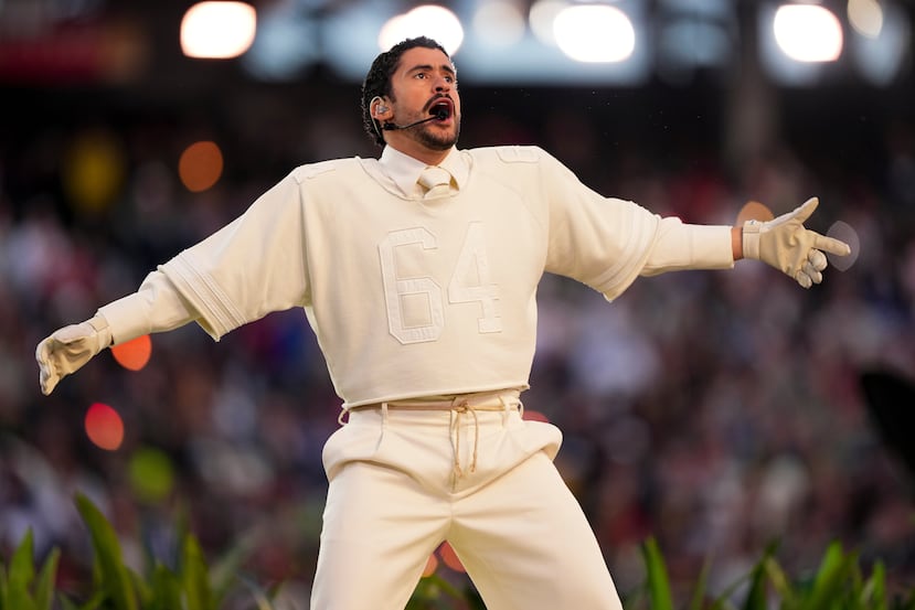 Bad Bunny se presentó en el Super Bowl 2026. (AP Photo/Brynn Anderson)