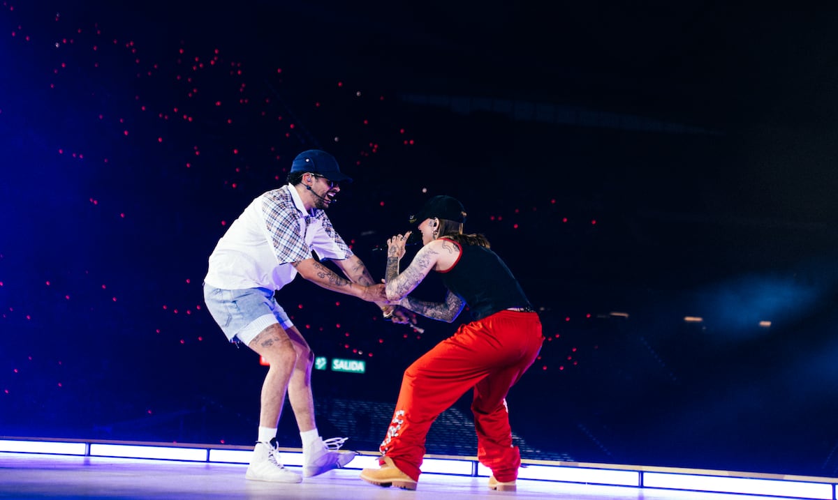 Young Miko sorprende a 60,000 fanáticos en concierto de Bad Bunny en Madrid