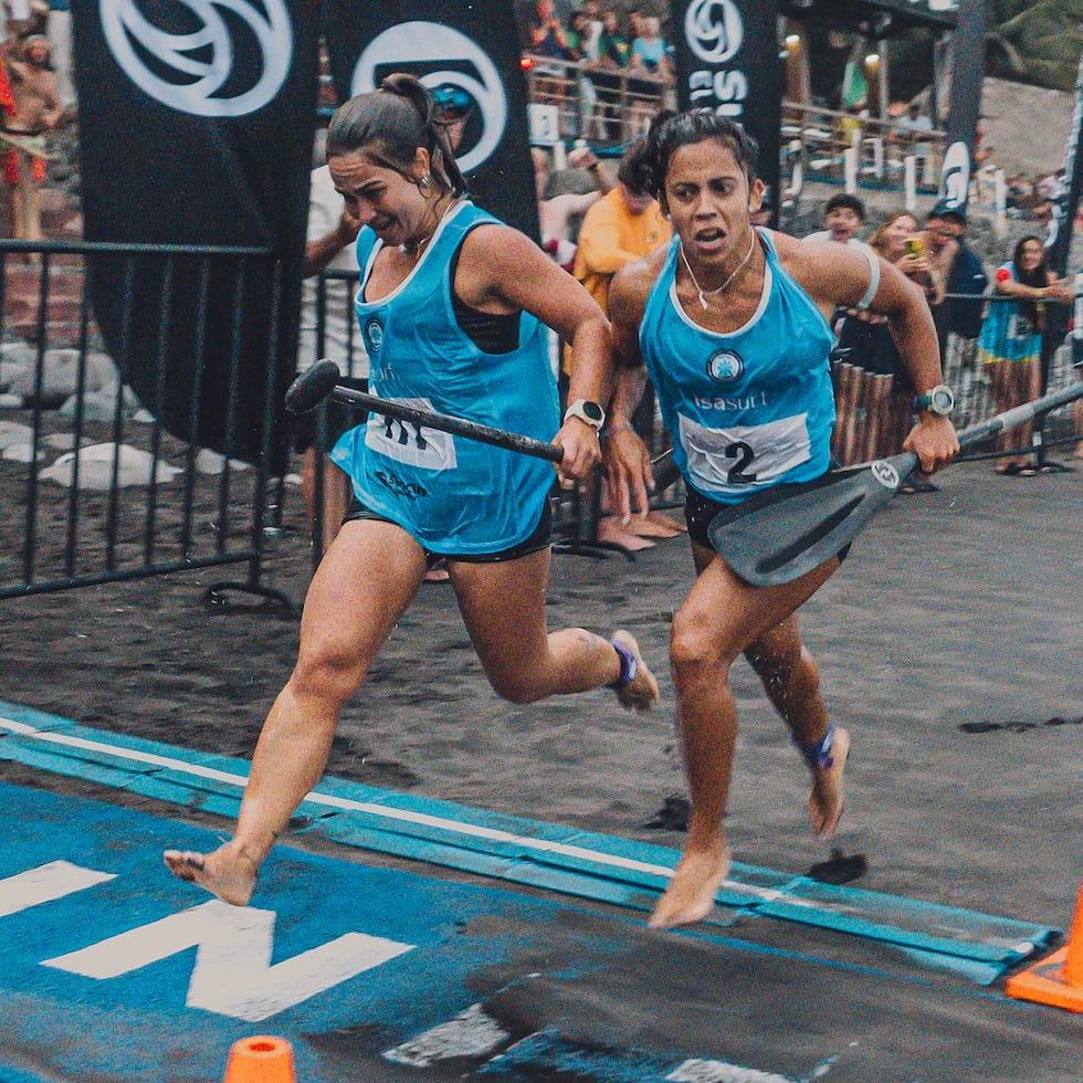 Juliette Duhaime (117) y Mariecarmen Rivera (2) llegaron casi a la vez a la meta.