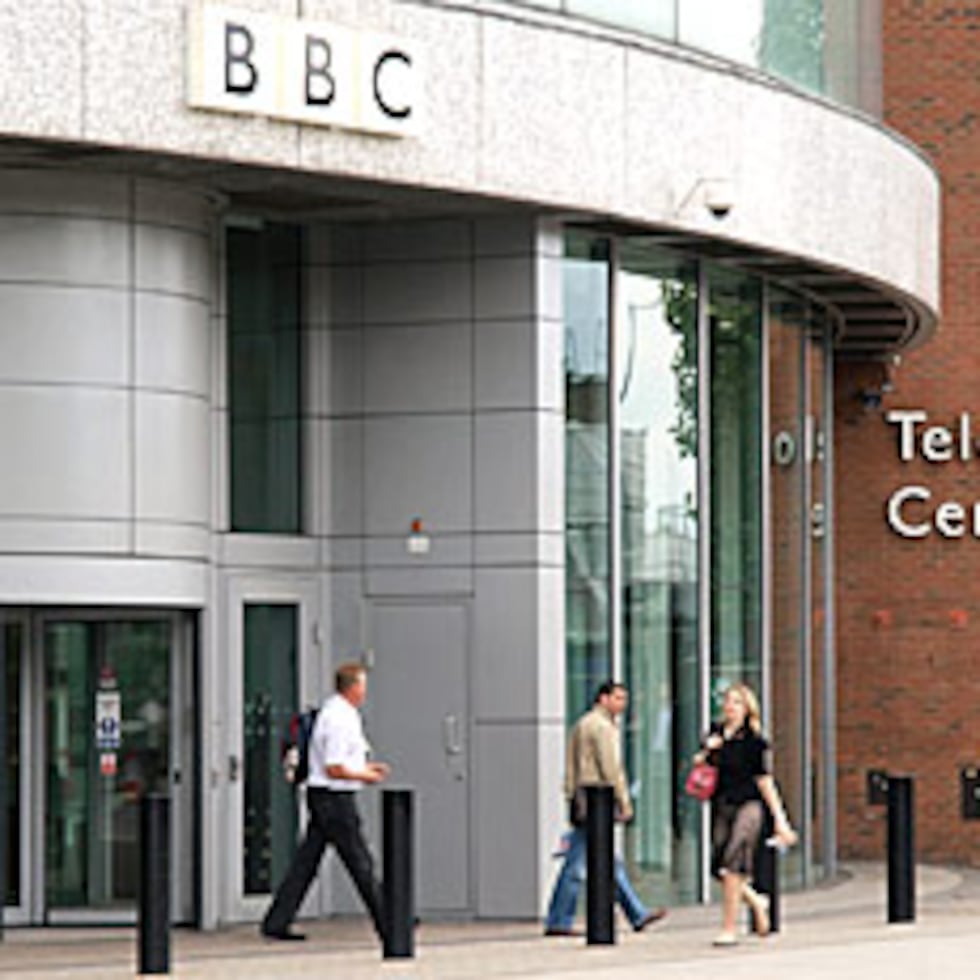 La empresa anunció la cesantía de un 10% de su plantilla laboral