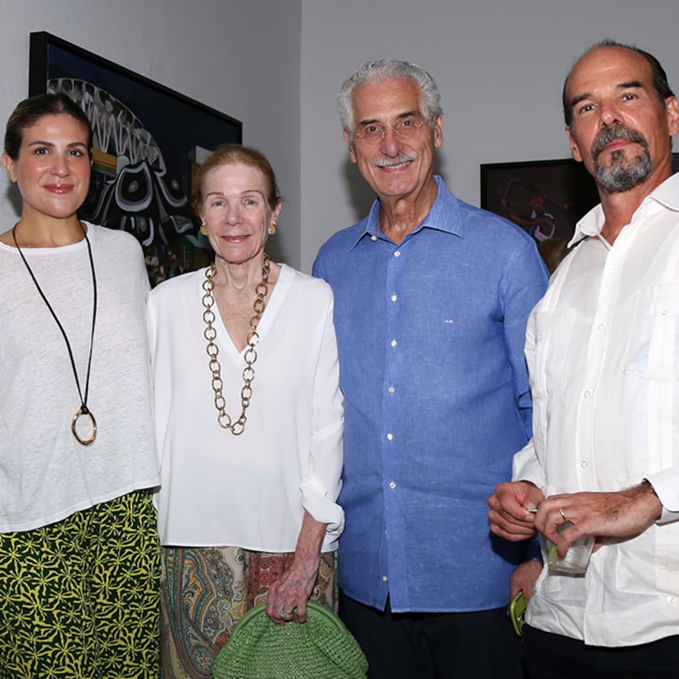 María Emilia, Millie y Raúl Juan Escudero y Miguel Trelles.