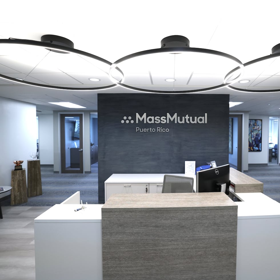 The new space was designed to strengthen their financial planning practice and continue to foster a culture in which the client's experience and best interests are the primary guiding principles.