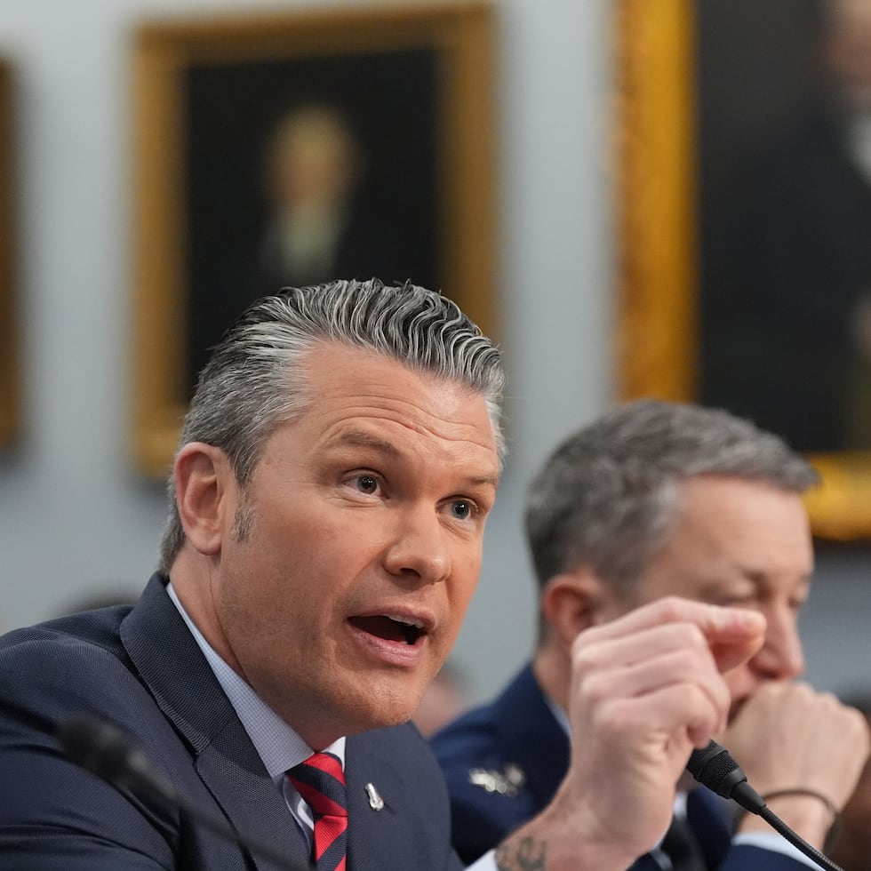 El secretario de Defensa de Estados Unidos, Pete Hegseth, dijo el martes a legisladores que el ejército tiene bombas y misiles suficientes a pesar de las preocupaciones sobre sus reservas.