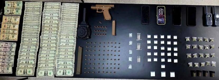 Imagen contenida en la declaración jurada de la DEA que muestra el material que supuestamente fue ocupado en la casa allanada en Canóvanas.