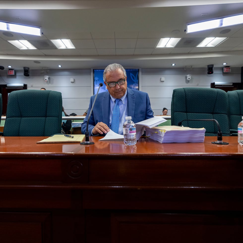 Osvaldo Carlo Linares went beyond the Power Expectations procurement process, raising questions about a potential conflict of interest involving the law firm O’Neill & Borges.