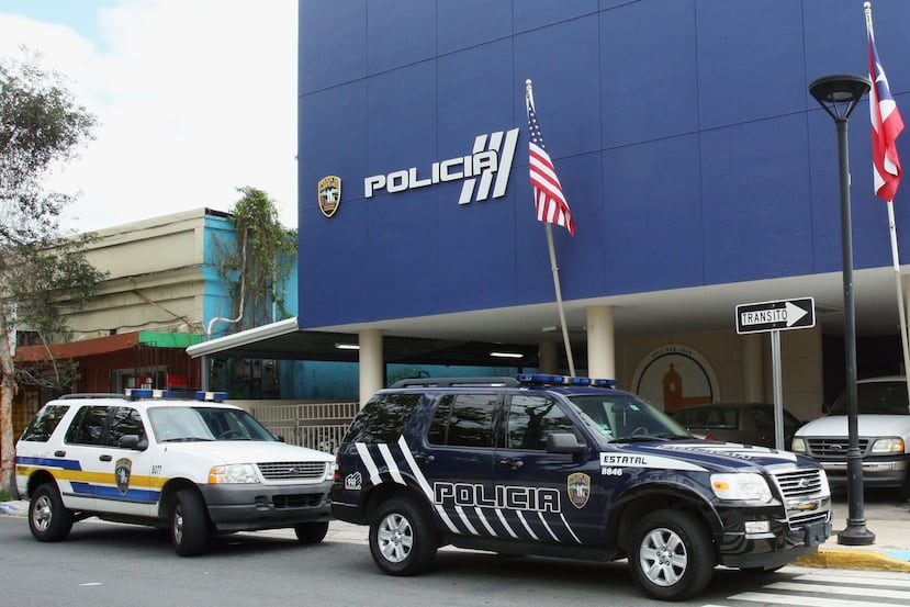 El choque fue cerca del cuartel de la policía en Río Piedras. (GFR Media)