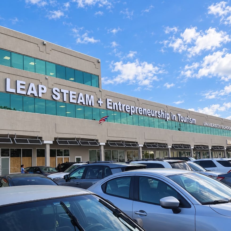 LEAP STEAM + Entrepreneurship in Tourism Academy of Dorado launched this semester, with an approach that integrates STEAM education with entrepreneurship in tourism.