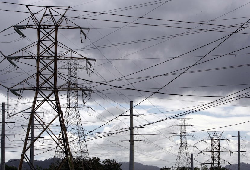 Cobra Acquisitions received over $1.8 billion in contracts to restore Puerto Rico's electrical system after Hurricane Maria.