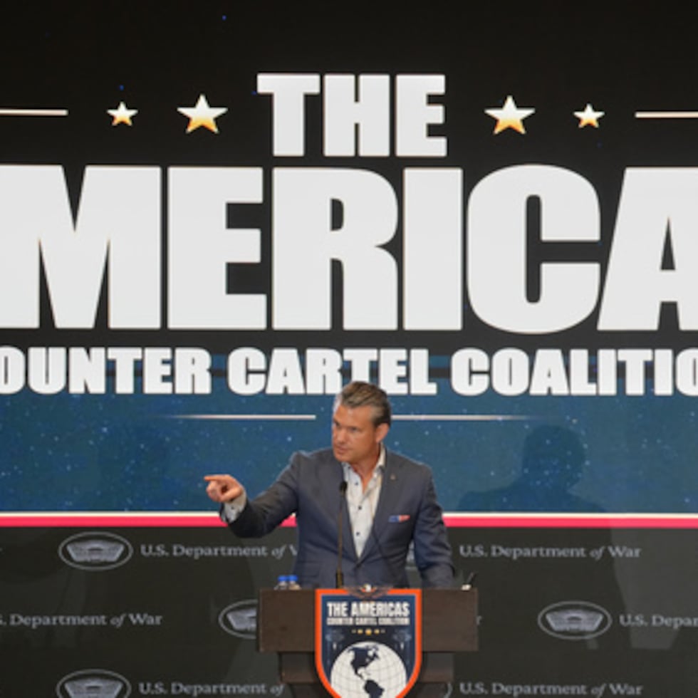 Durante una visita a Panamá hace unas semanas, el secretario de Defensa Pete Hegseth señaló que Colombia, Guatemala y Honduras habían aceptado permitir que Estados Unidos lleve a cabo operaciones militares conjuntas contra grupos criminales dentro de su territorio.