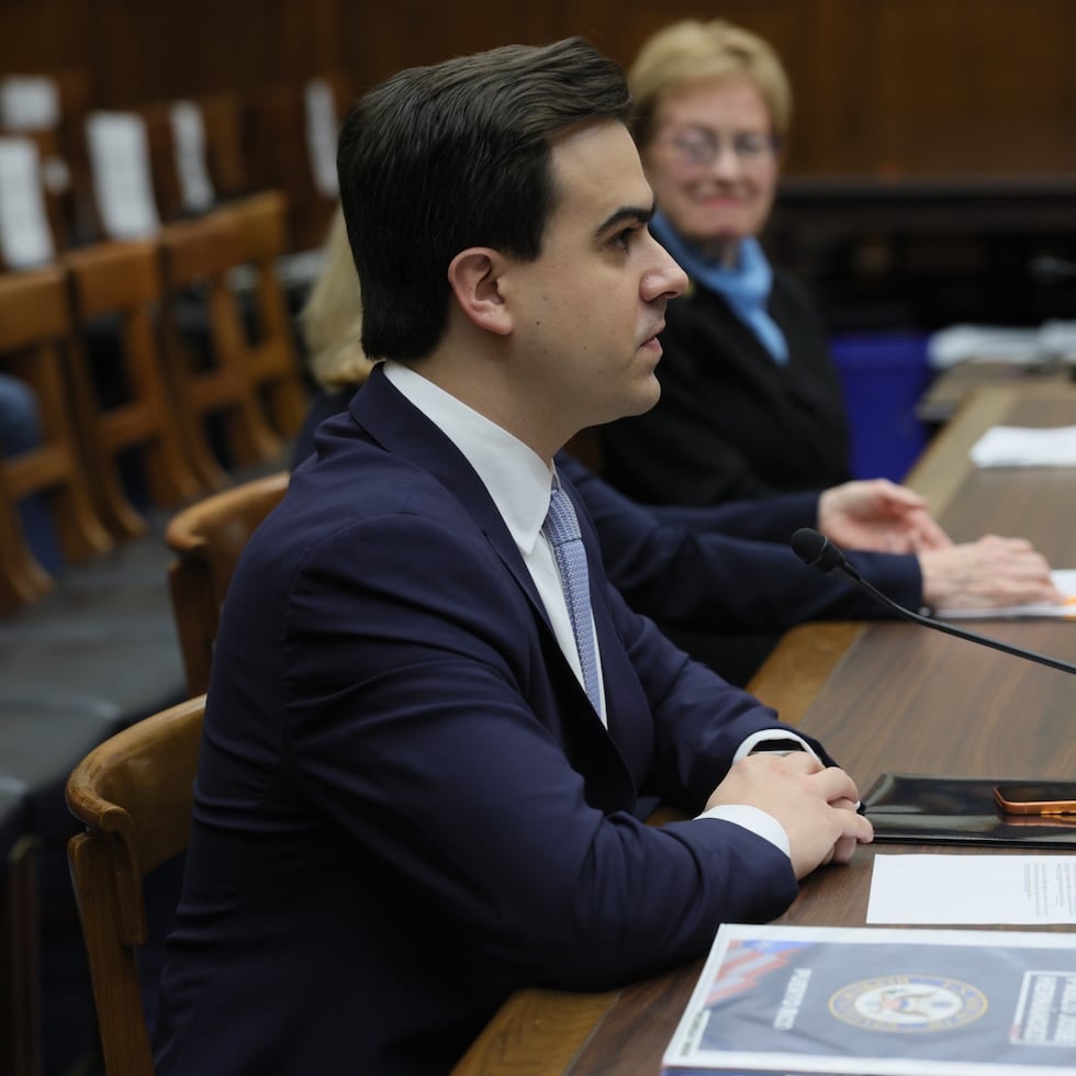 Pablo José Hernández argued that veterans in Puerto Rico have less access to health care services because they are excluded from Tricare Prime.