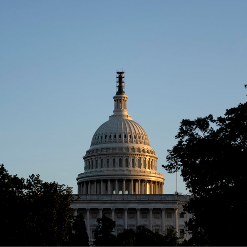 La oficina del comisionado residente, Pablo José Hernández, indicó que es usual una rotación constante de empleados en el Congreso estadounidense.