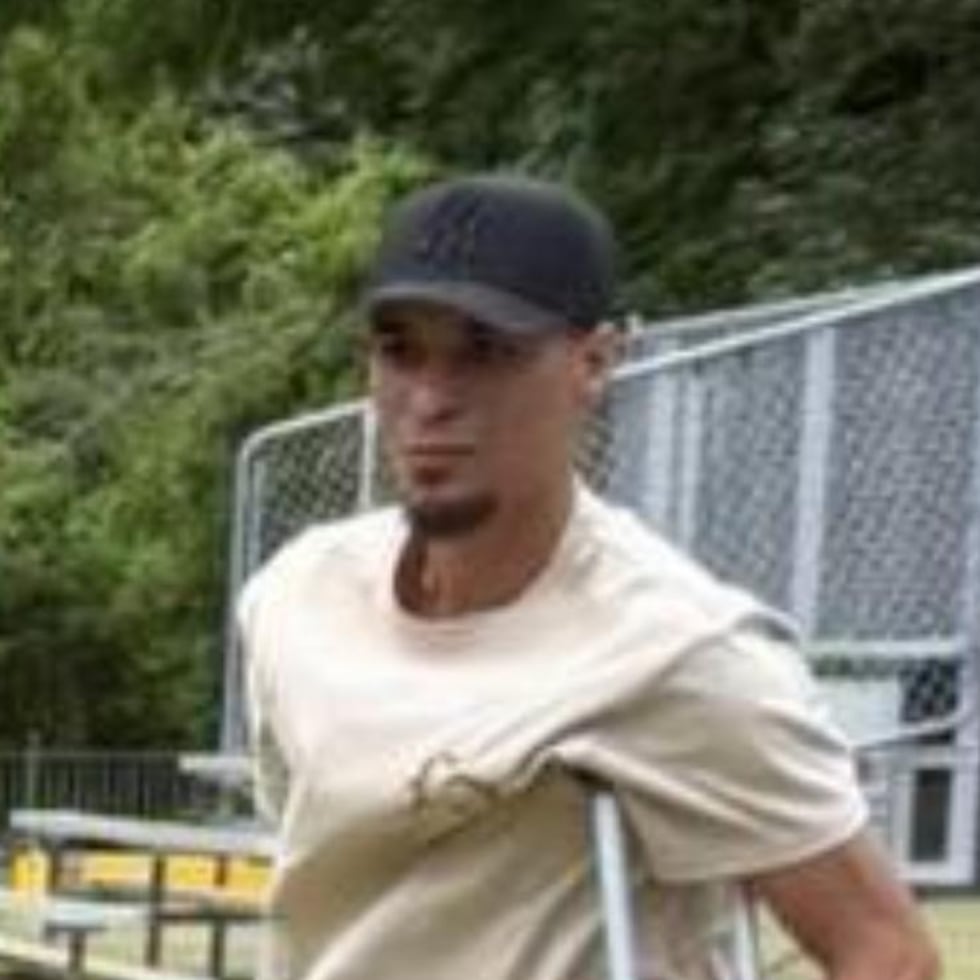 Alexander Vega Medina, de 26 años y residente de Ponce.