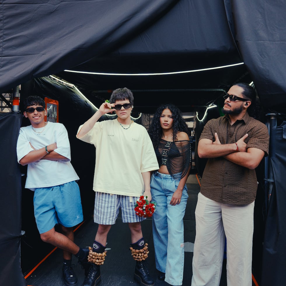 While acknowledging her role, the stylist hopes that both she and Chuwi will continue to grow in the fashion and music industries, respectively.