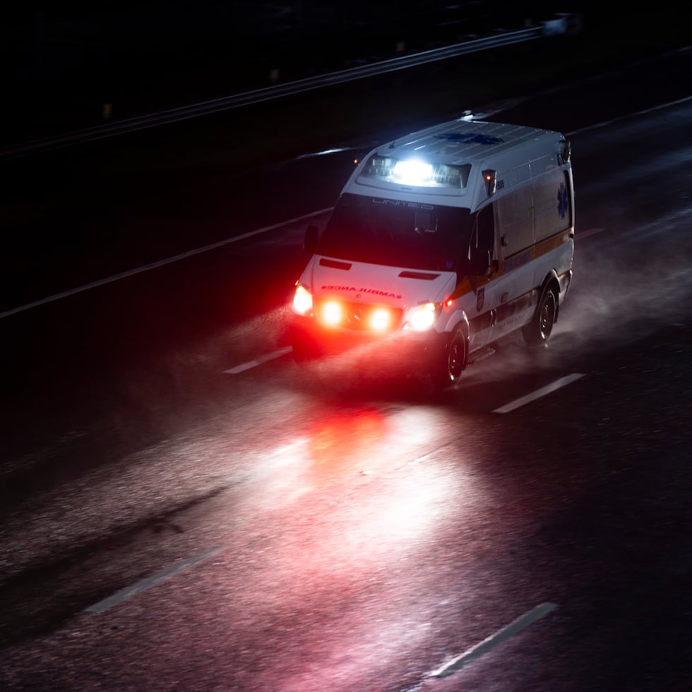 Los hechos habrían ocurrido a eso de las 3:02 a.m., en las inmediaciones de un negocio en la avenida Font Martelo, en Humacao