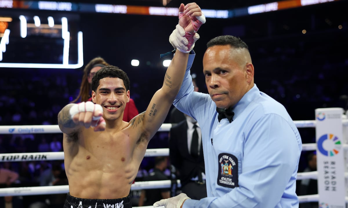 Juanmita López de Jesús noquea en el primer asalto y ve a su generación como el relevo del boxeo