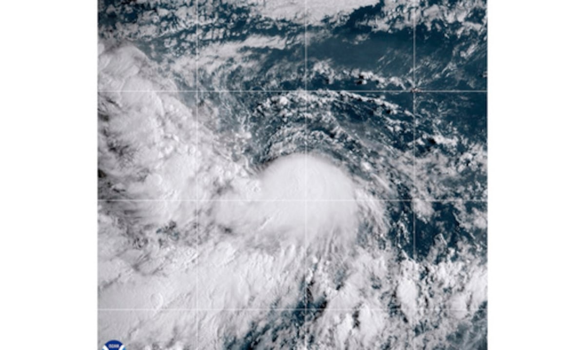 Tormenta tropical Fay se forma en el Atlántico; Odalys podría convertirse en huracán