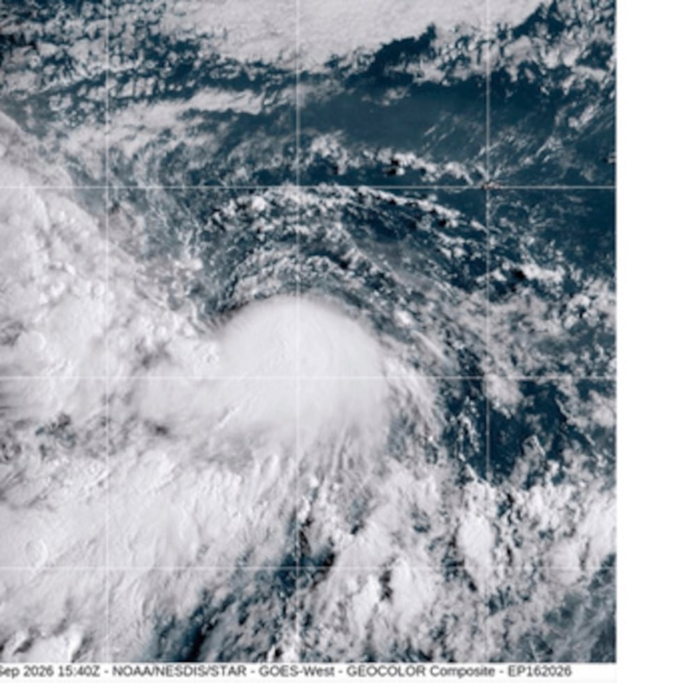 Esta imagen de satélite de la Administración Nacional Oceánica y Atmosférica (NOAA) muestra la tormenta tropical Odalys el domingo 20 de septiembre de 2026.