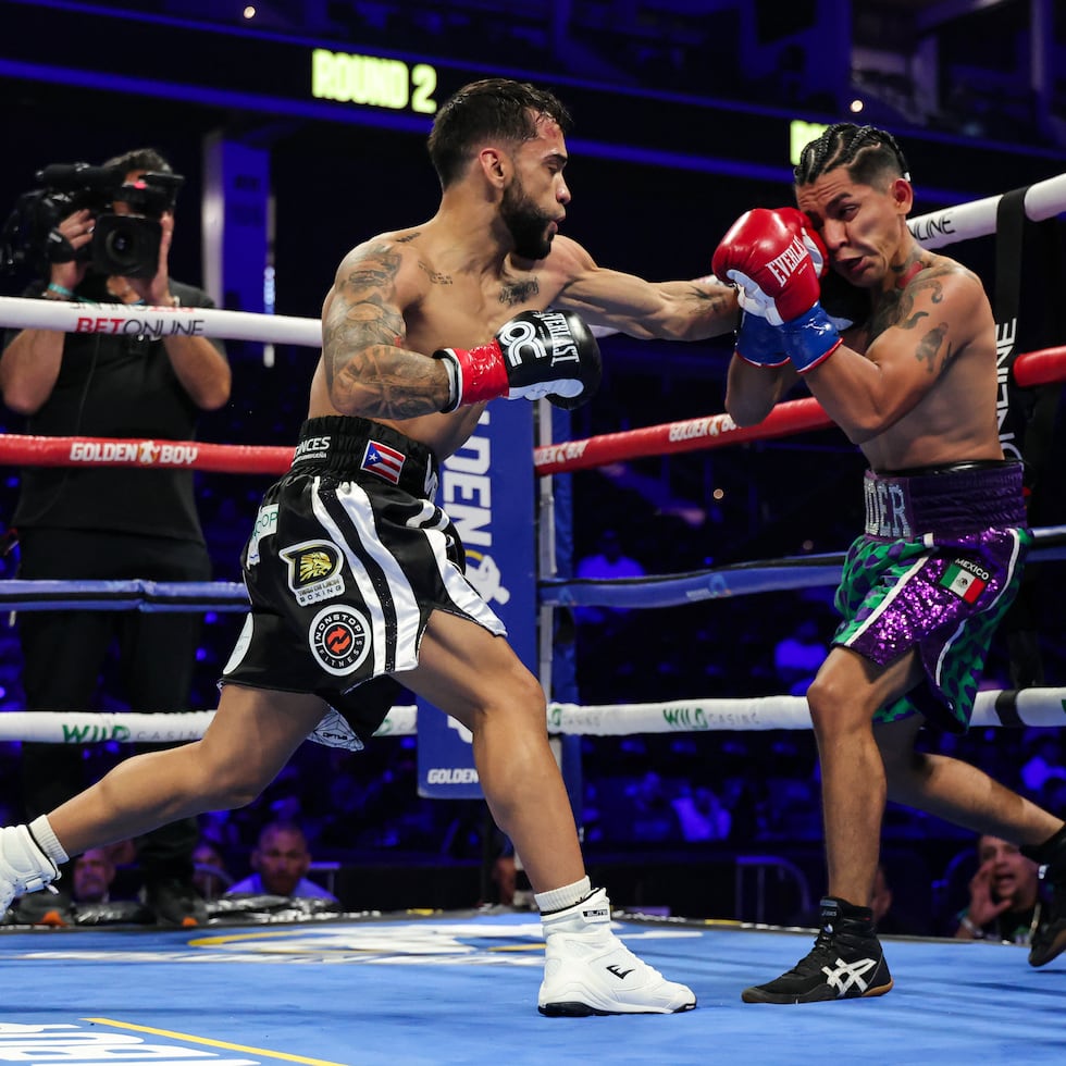 Oscar Collazo derrotó el sábado por nocaut Neider Valdez.
