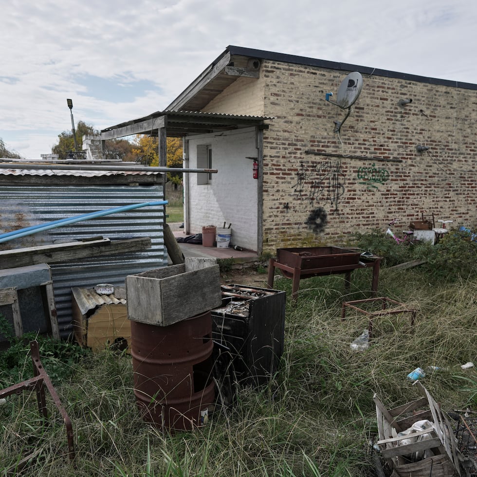 El hogar rural de Rodrigo Morinigo, un adolescente de 14 años quien contrajo el virus en San Andres de Giles, Argentina.