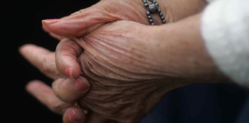 “Tenemos una sociedad que envejece", dijo la presidenta del Colegio de Profesionales del Trabajo Social (CPTS), la doctora Mabel López Ortiz. (archivo)