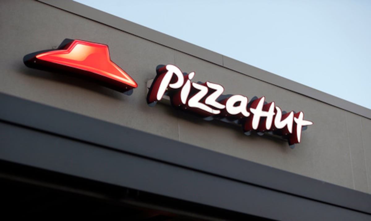 Yum Brands venderá Pizza Hut por $2,700 millones; incierto el futuro de 40 tiendas en PR
