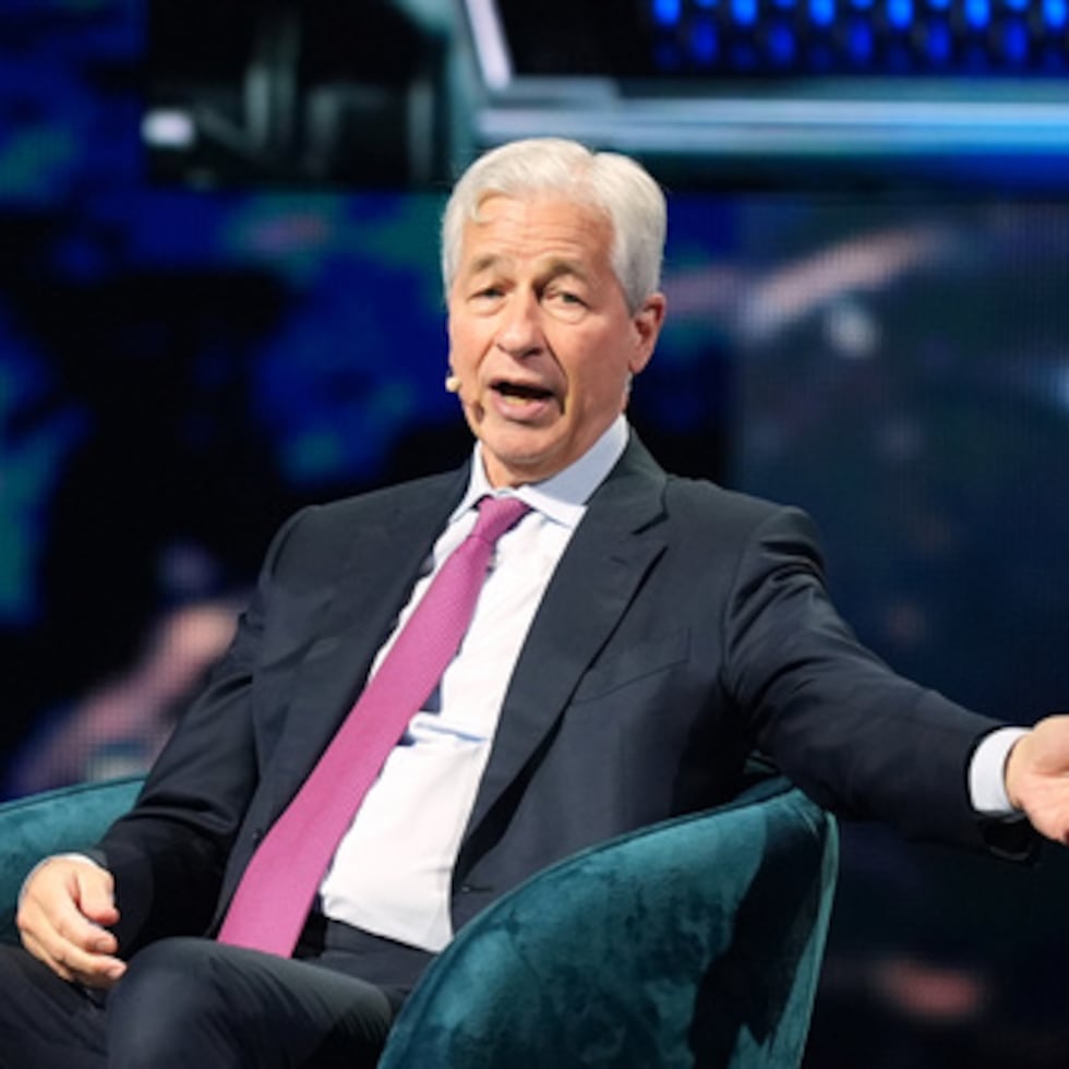 “No estoy de acuerdo con todo lo que ha hecho la Reserva Federal. Siento un enorme respeto por Jay Powell, el hombre”, dijo el consejero delegado de JPMorgan Chase, Jamie Dimon, a la prensa el martes.