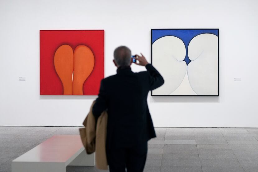 El Museo Reina Sofía inaugura este martes ‘Huguette Caland. Una vida en pocas líneas’, una gran exposición retrospectiva de la artista libanesa que destila “feminismo y feminidad” y es a la vez política y vital.