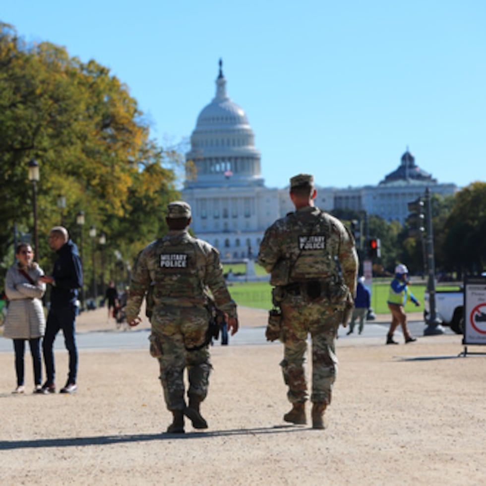 Guardia Nacional patrulla cerca del Capitolio en Washington D.C.