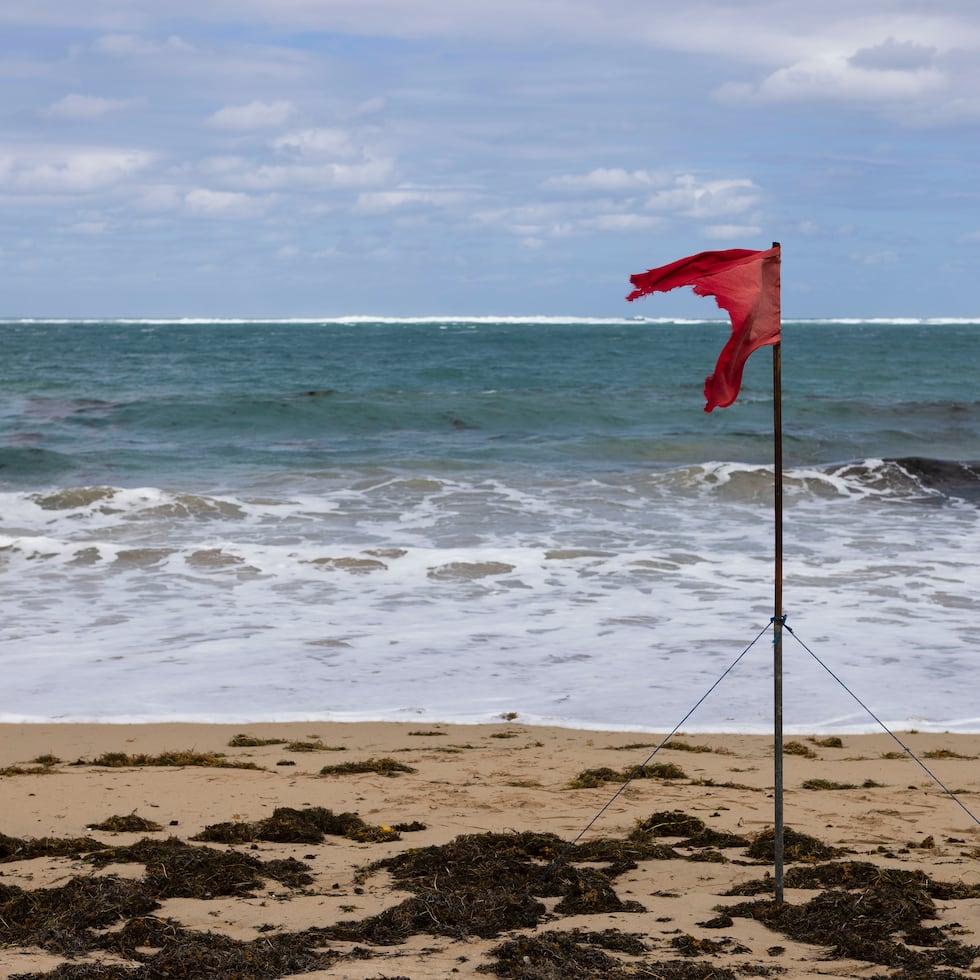 El SNM emitió un comunicado de corrientes marinas amenazantes para la vida desde Rincón hasta Fajardo, incluyendo Culebra.