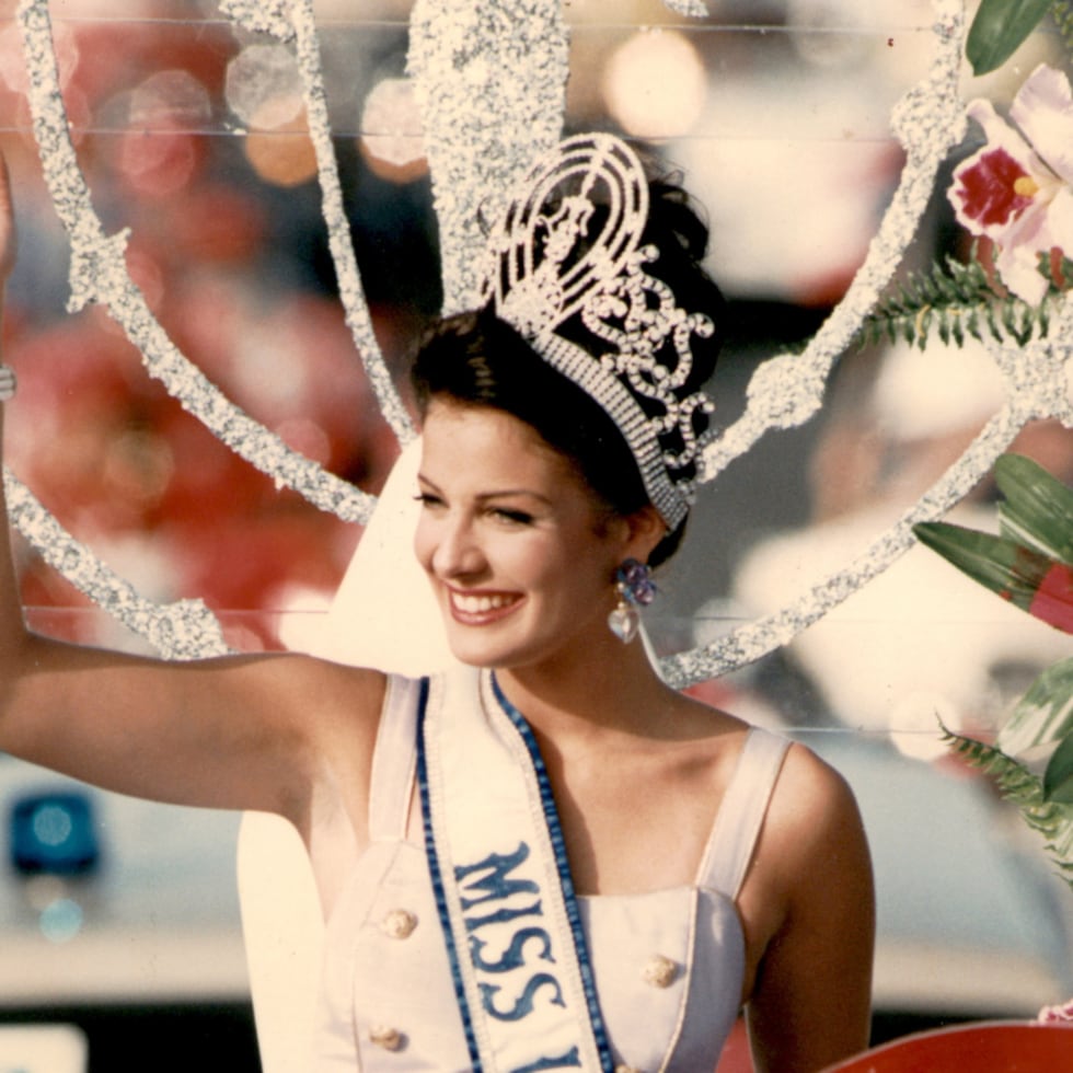 En 1993 Dayanara Torres se convirtió en la mujer más bella del universo al ganar el certamen internacional de Miss Universe en el Auditorio Nacional de Ciudad de México.