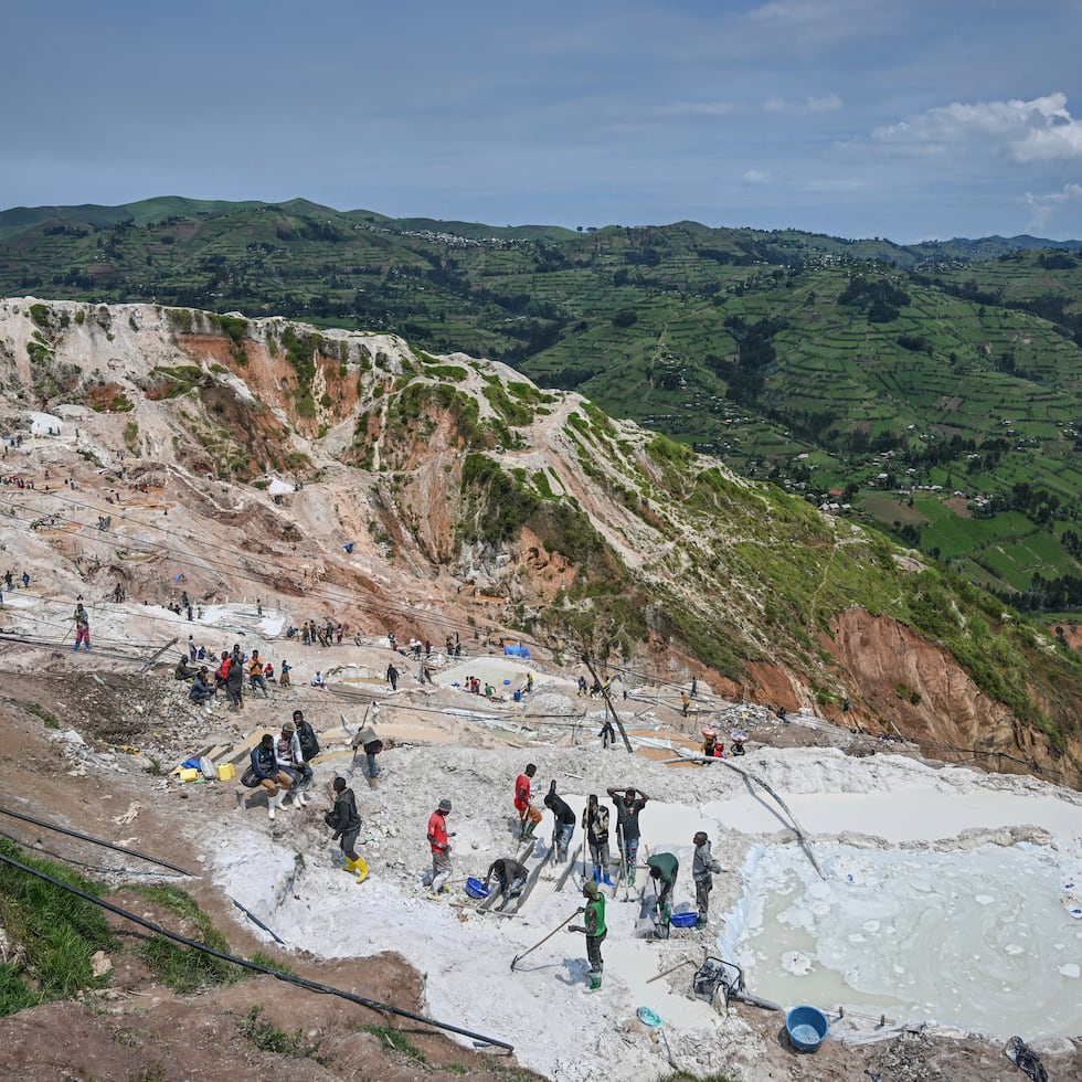 El suceso ocurrió en las primeras horas del martes en las instalaciones de la empresa Solid Mining Company, en Zurak.