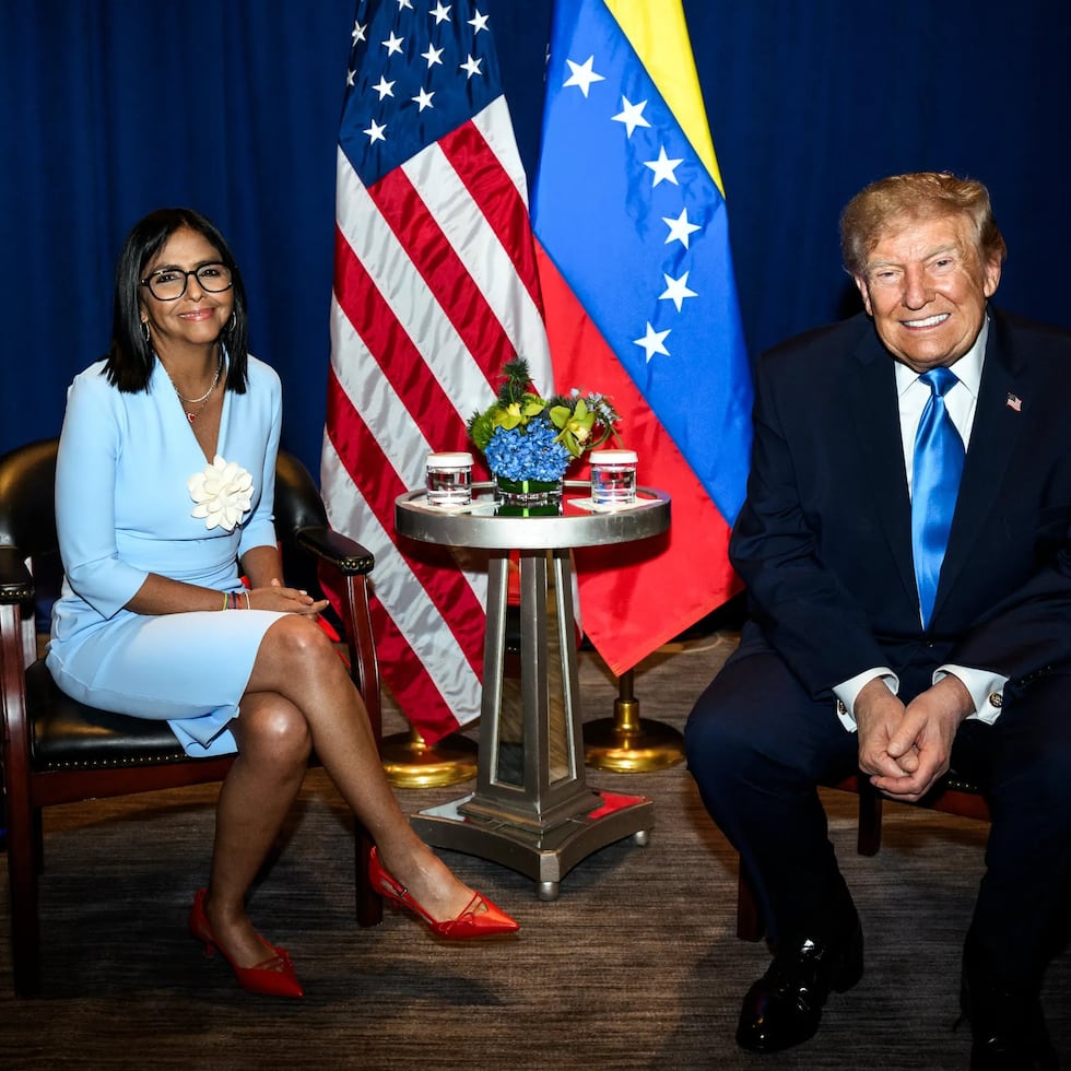 Donald Trump y Delcy Rodríguez.