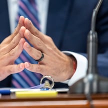 Carlos Ríos Pierluisi añadió que Politank fue multada en $80,000, a razón de $10,000 por cada informe no radicado, radicado tarde o radicado incompleto.